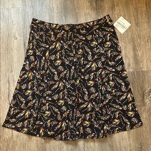 🔴Lularoe Colorful Feather Patterned Pleated Skirt NWT